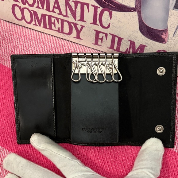 Dolce & Gabbana Black EUC Leather Key Case - Picture 5 of 10